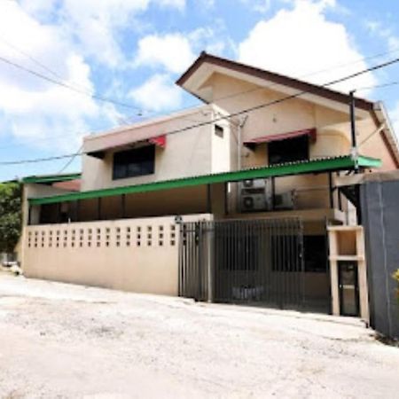 Safina Inn Syariah Sekupang Batam Exterior foto