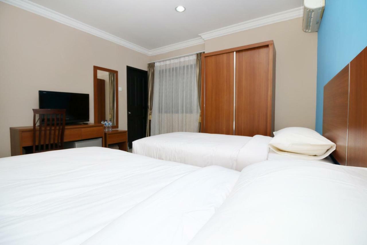 Safina Inn Syariah Sekupang Batam Exterior foto