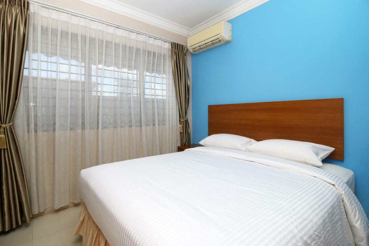 Safina Inn Syariah Sekupang Batam Exterior foto